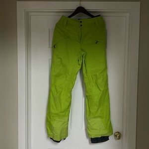Patagonia men’s M regular peppergrass green  H2NO ski pants